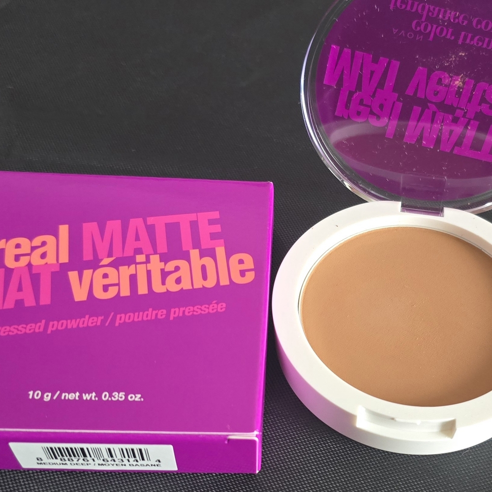 Real Matte Pressed Powder - Tan